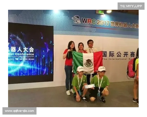 双胞胎车手同场竞技,照片对比引发网友热议 双胞胎车手同场竞技,照片对比引发网友热议